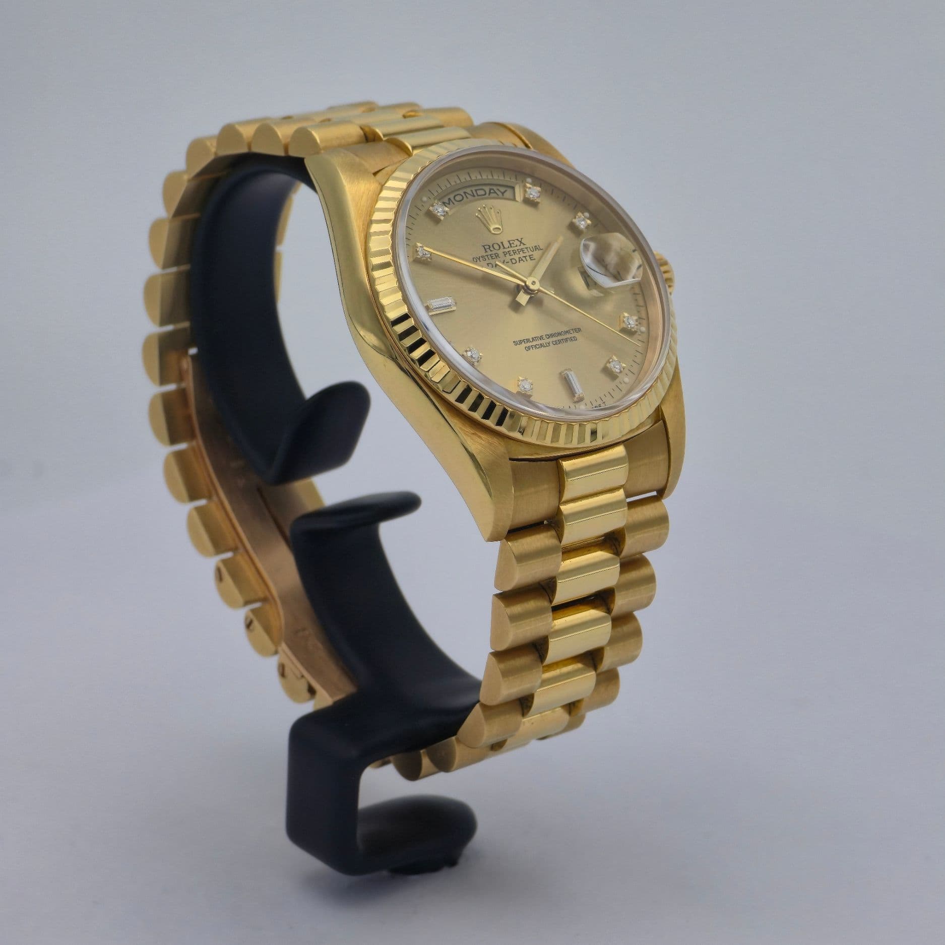 Rolex DayDate Ref. 18238 36mm with champaign diamond dial (18K Yellow gold) – 3