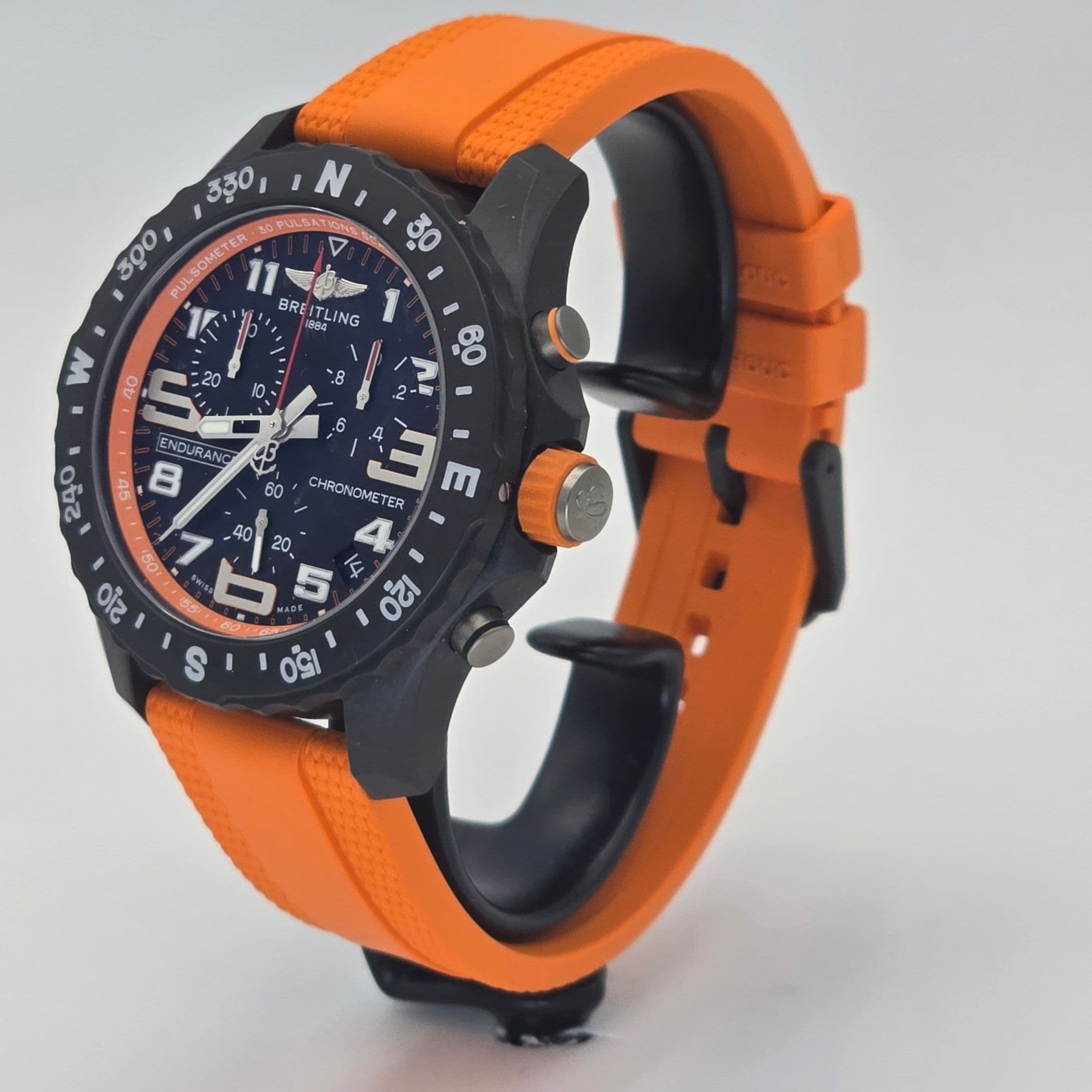 Breitling Endurance Pro ENDU 44 Ref. X82310 Orange – 4