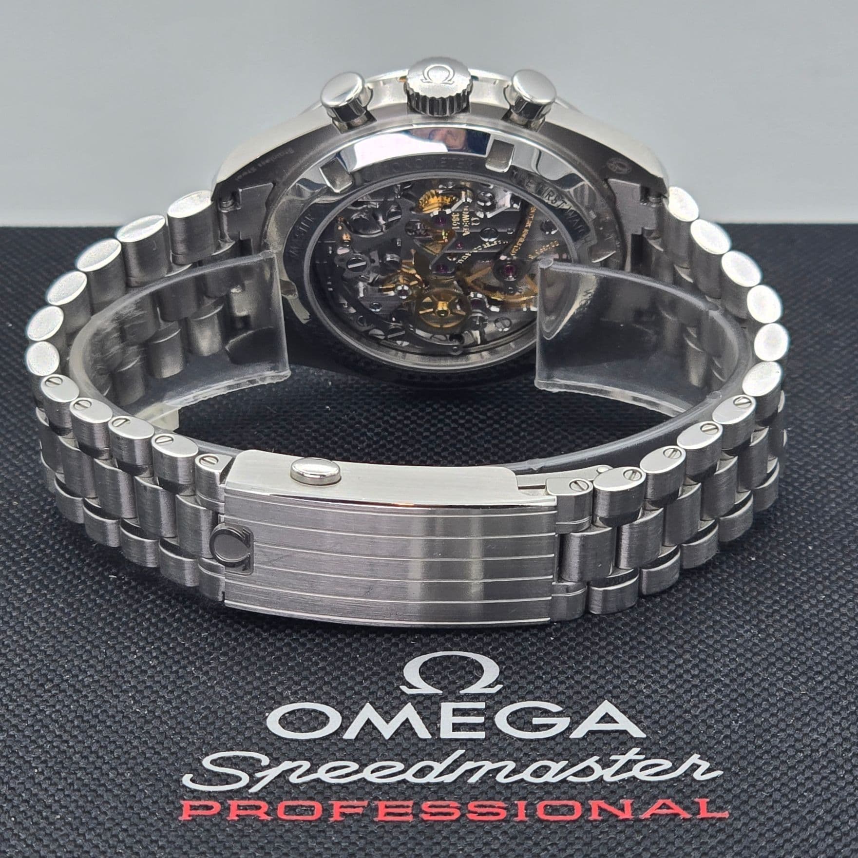 Omega Speedmaster Moonwatch Professional White 2025 – 5