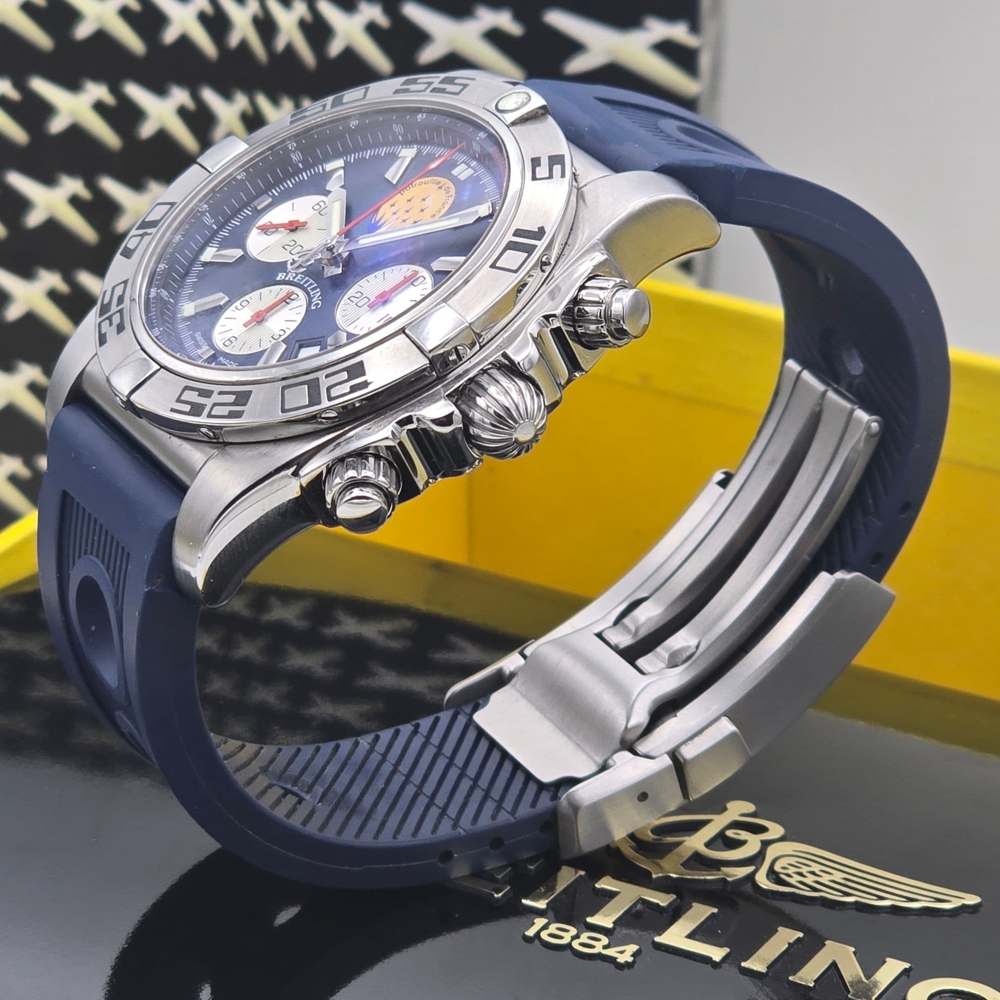 Breitling Avenger Limited Edition Patrouille de France 60th Anniversary Ref. AB01109e.C886 – 3
