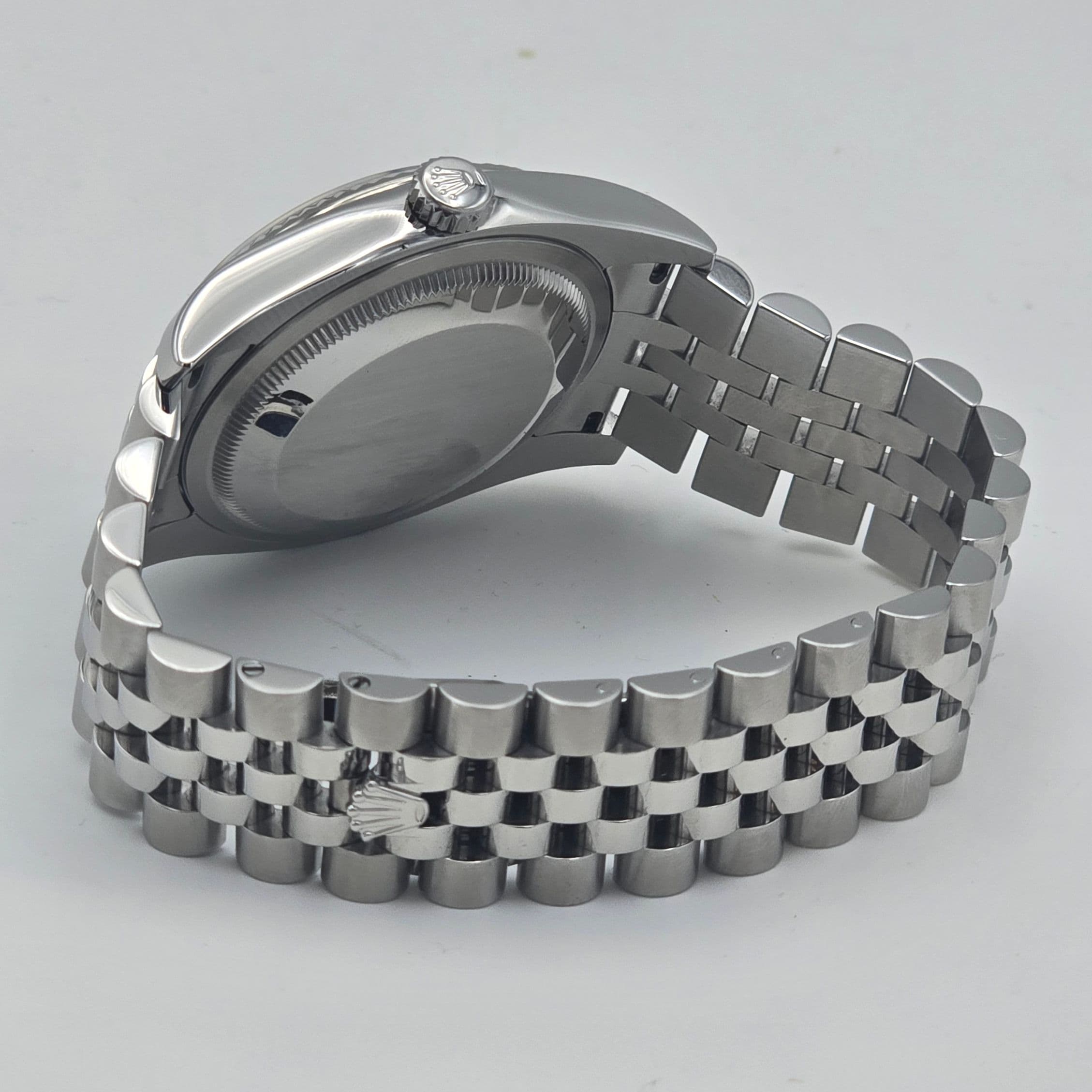 Rolex Datejust 36 Ref. 116234 Black dial with Roulette Datewheel on Super Jubilee bracelet – 2