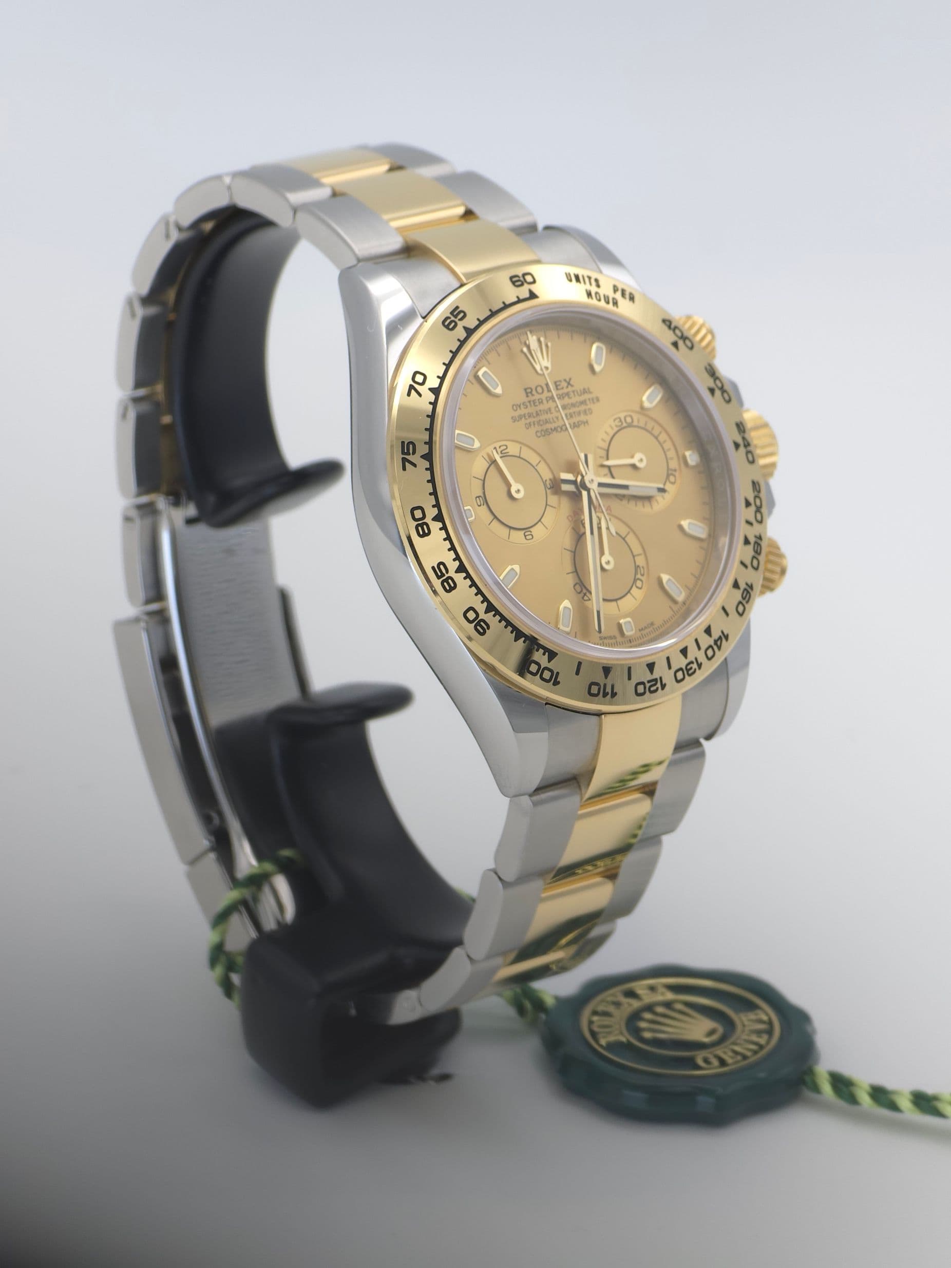 Rolex Oyster Perpetual Cosmograph Daytona 116503 with Champaign gold dial – 3