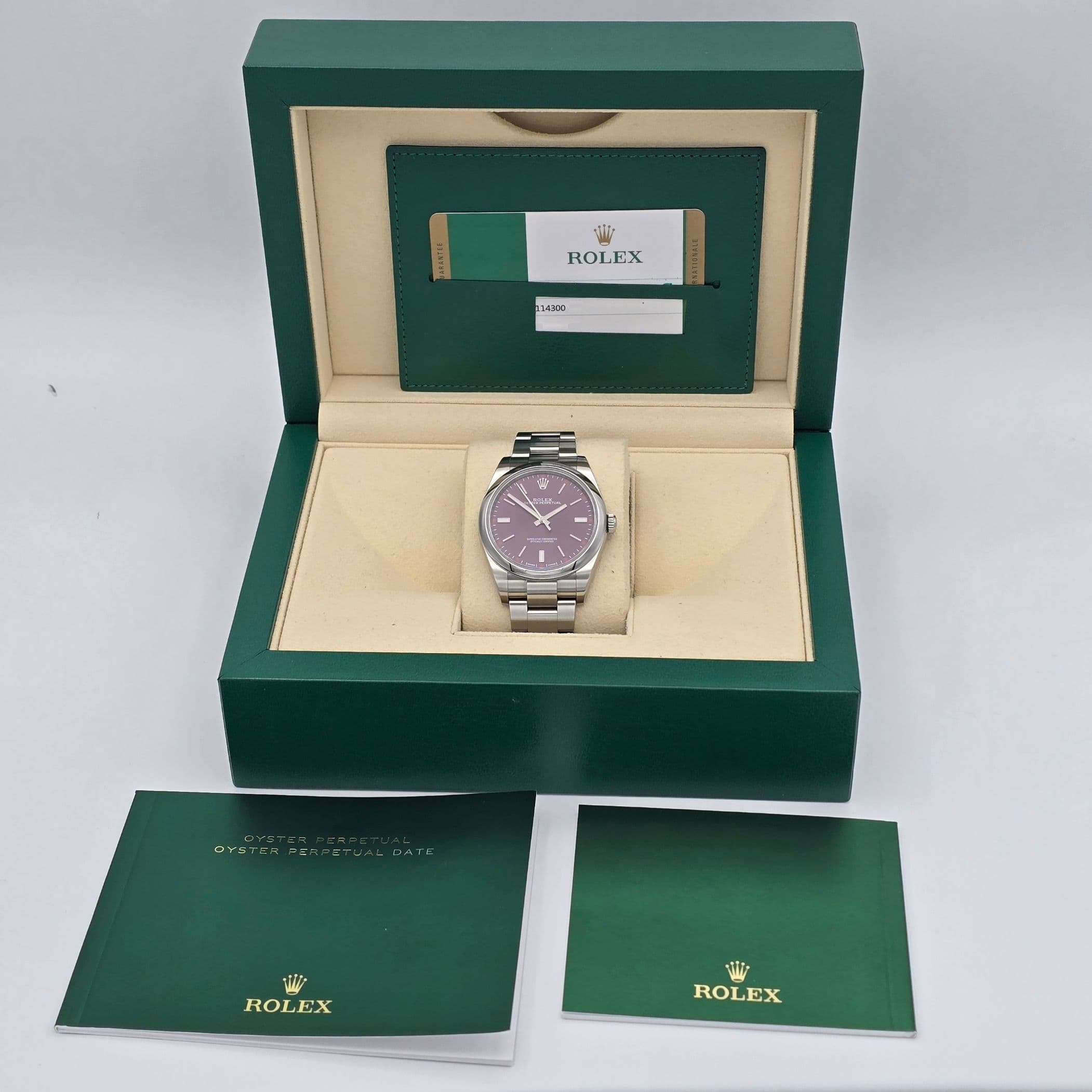 Rolex Oster Perpetual 39mm Ref. 124300 with rare "Red Grape" dial (discontinued) – 2