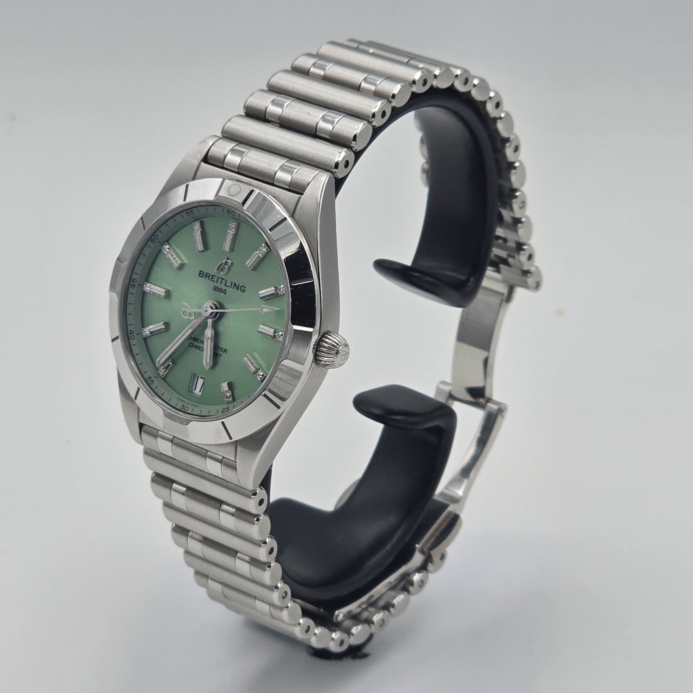 Breitling Chronomat 32 Lady Ref. A77310 – 4
