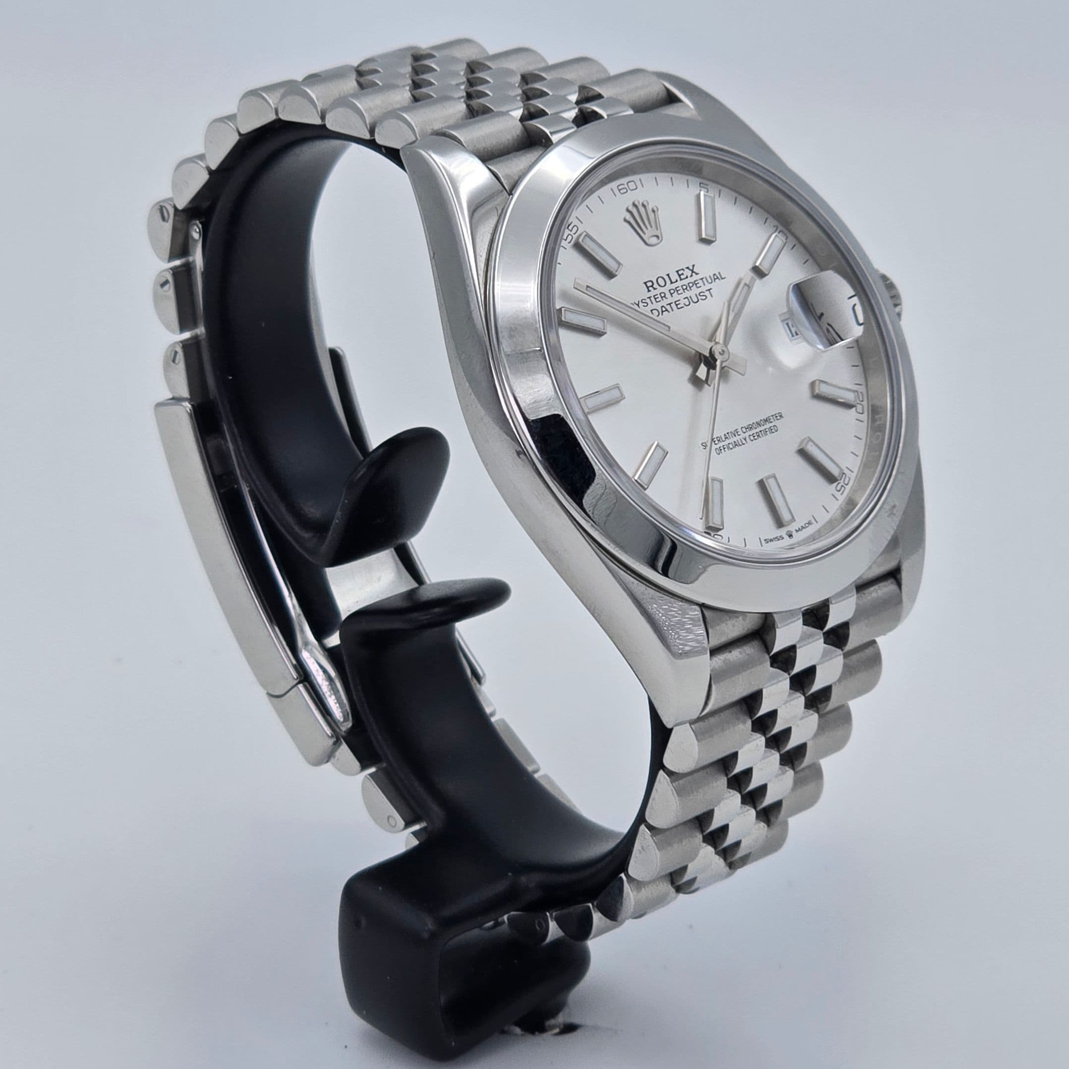 Rolex Datejust 41 Ref. 126300 with sunburst silver dial and Jubilee bracelet – 4