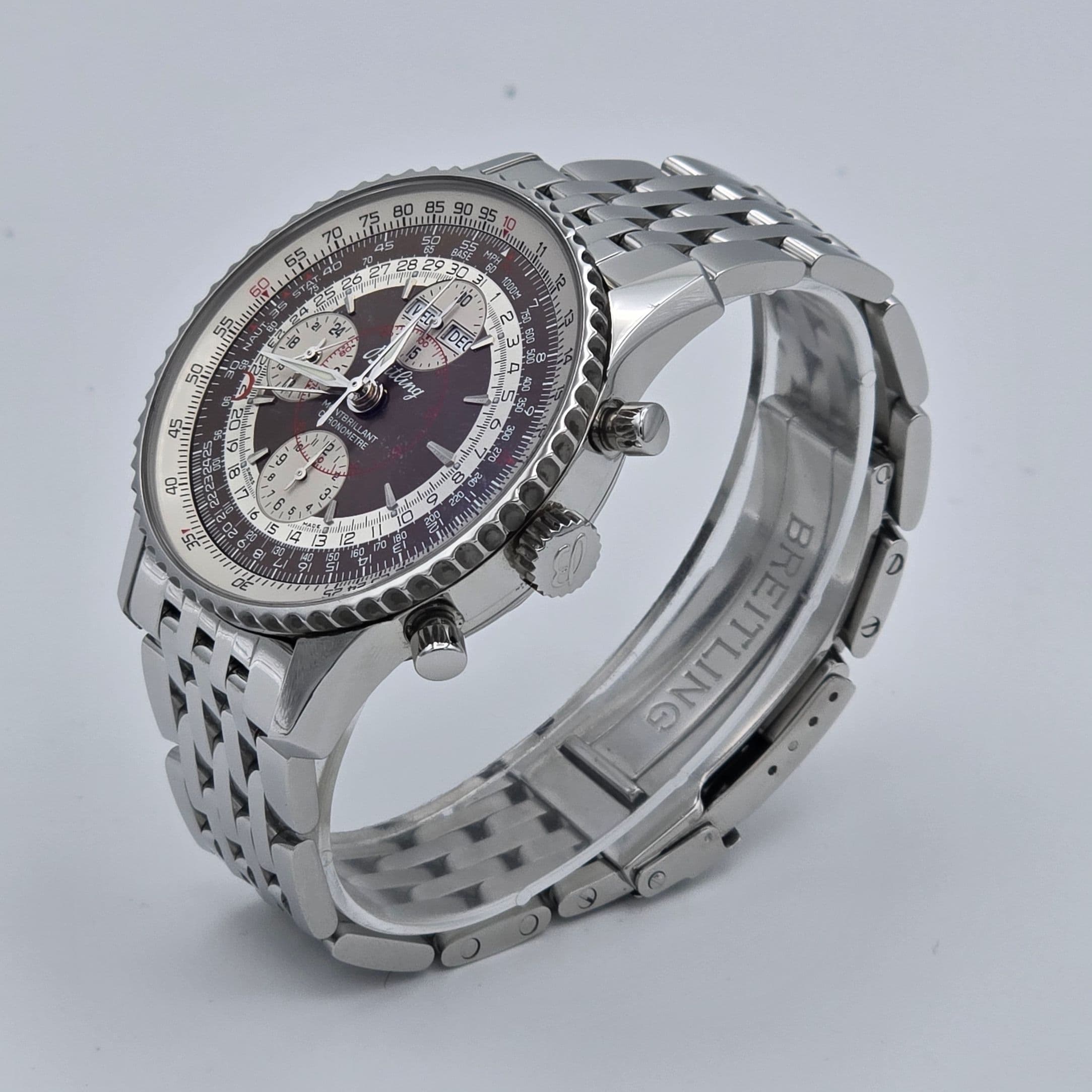 Breitling Navitimer Montbrillant Datora Ref. A2133012 With rare dial. – 4